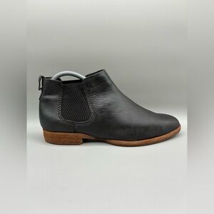 Kork-Ease Kama Leather Booties Women’s 7.5 M Black Chelsea Gore Ankle Boots